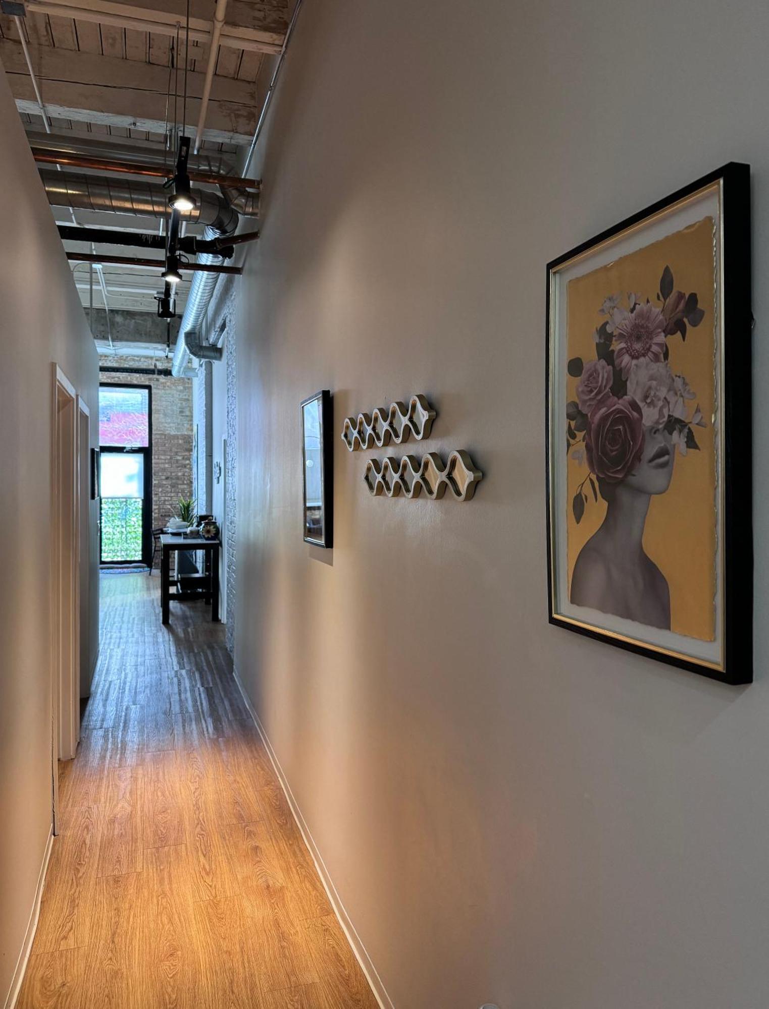Luxery Stay Chicago - Themed Units! Close To Downtown, Mccormick Place & Wintrust Arena Exterior photo